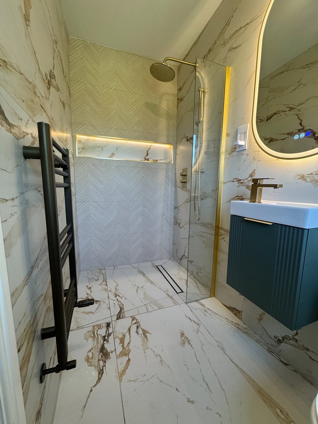 En-suite in Deanshanger